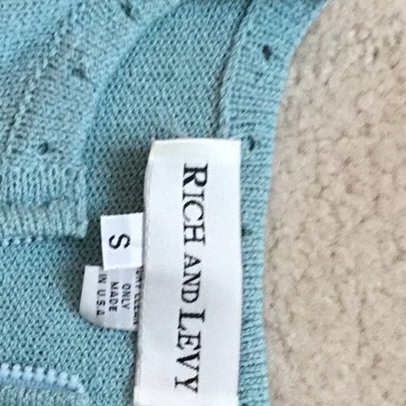 Rich and Levy 2 piece skirt and sweater - Picture 3 of 3